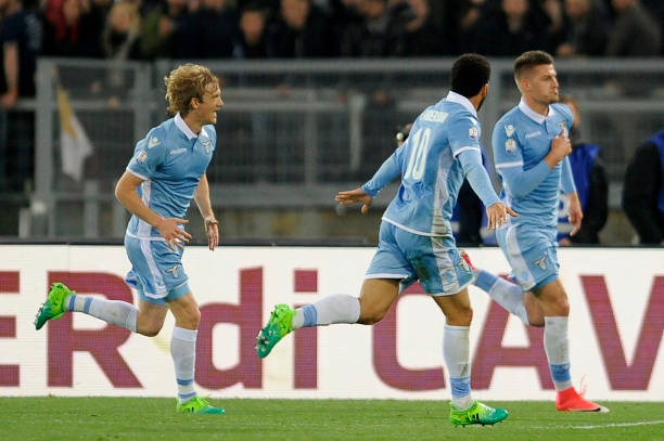 的赛季前景 的赛季前景